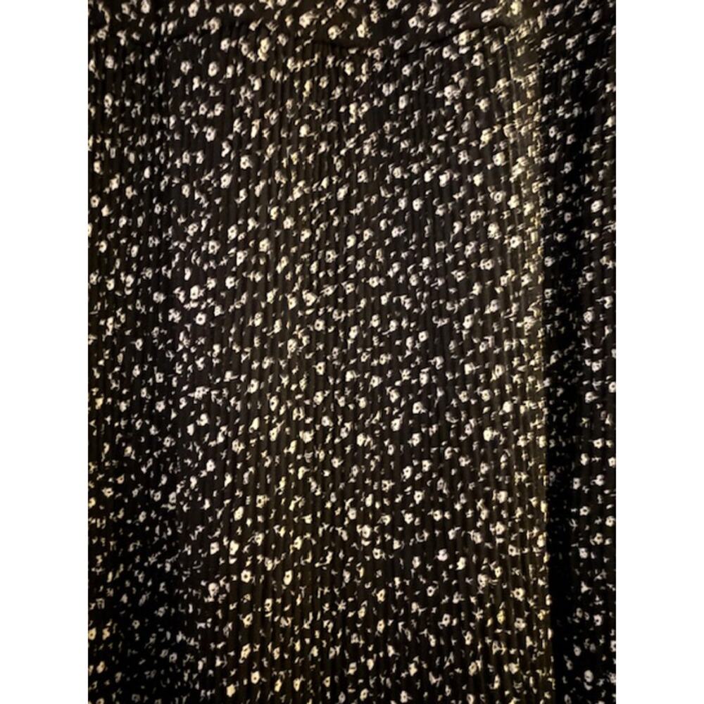 Long Flowy AliceBlue Skirt Size 1x - Picture 3 of 7